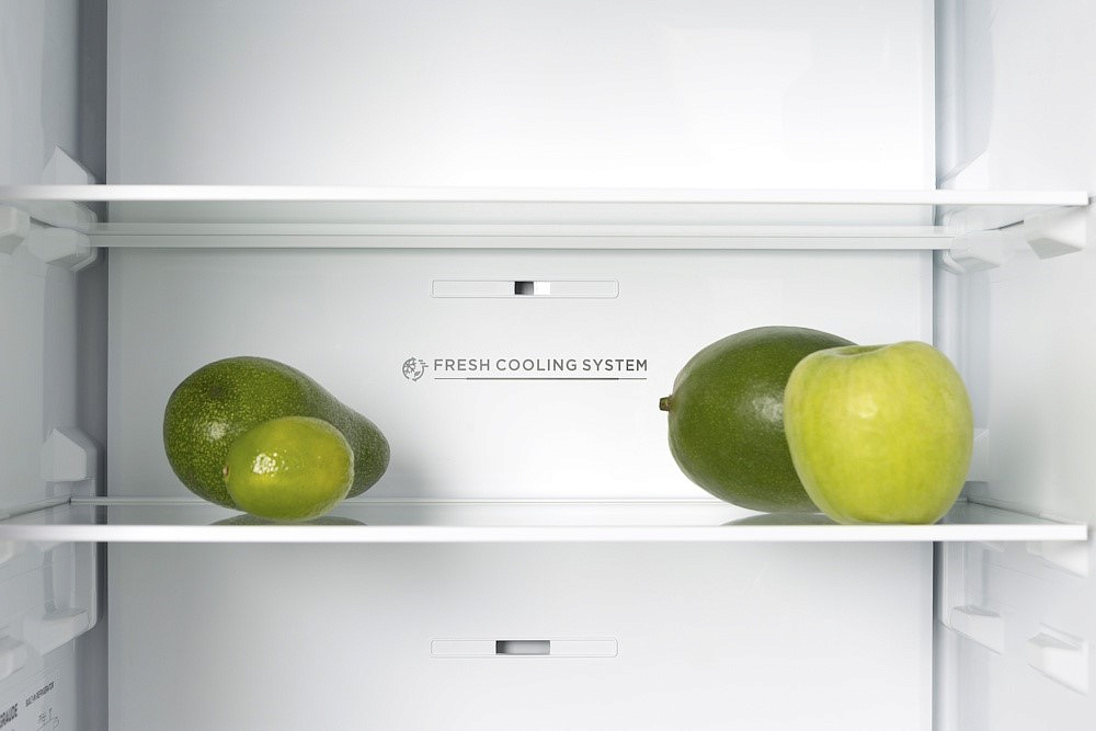 Встраиваемый холодильный шкаф Graude IK 180.0 preview 13