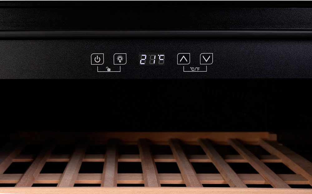 Встраиваемый винный шкаф Graude FWK 45.2 preview 3